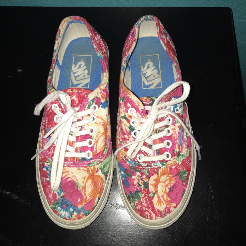 Floral Vans
